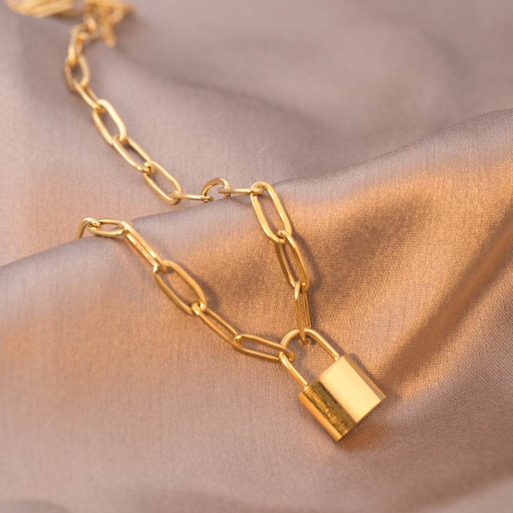 Lock Paperclip Chain Necklace
