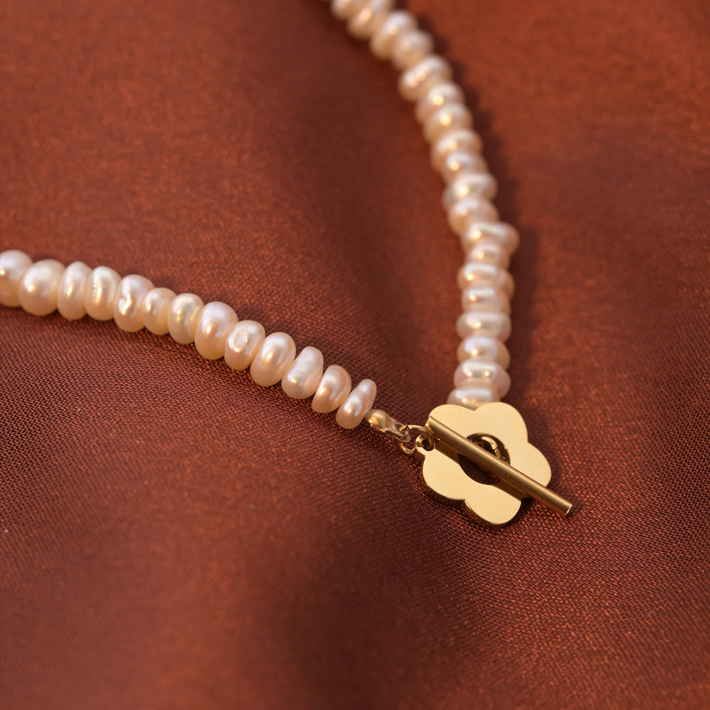 Vintage Pearl Necklace