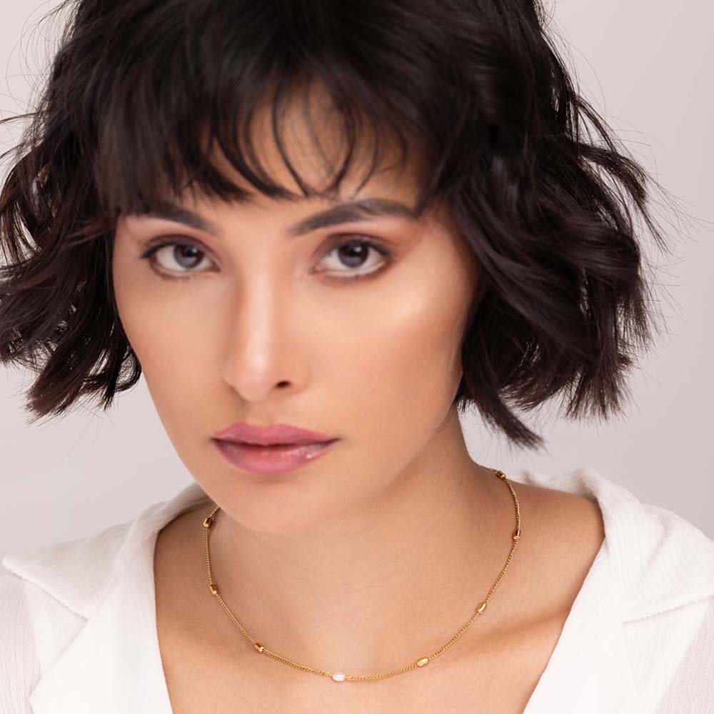 Enchantress Pearl Stud Earrings & Single Pearl Necklace Combo Set