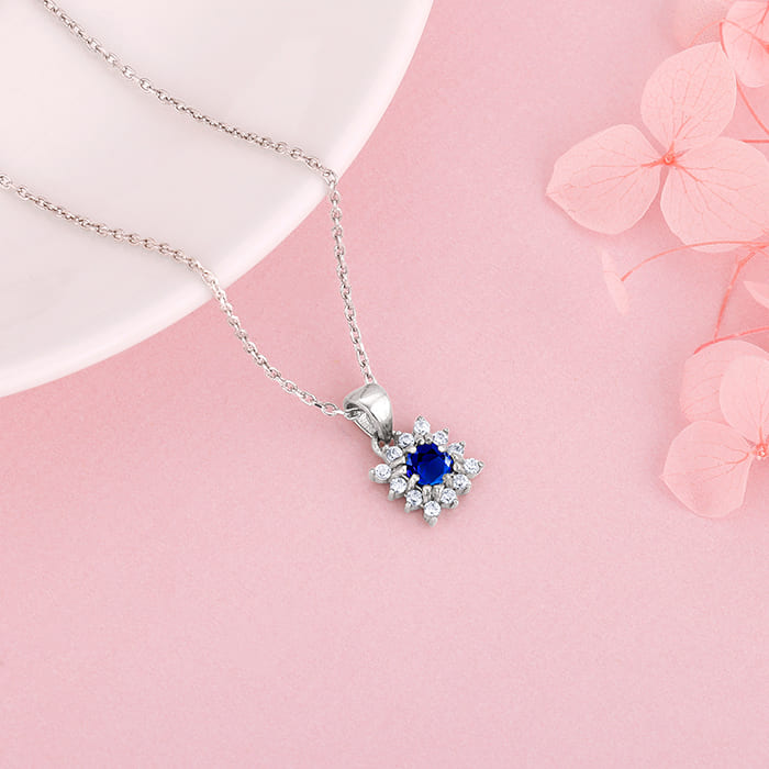Anushka Sharma Silver Royal Blue Pendant with Link Chain