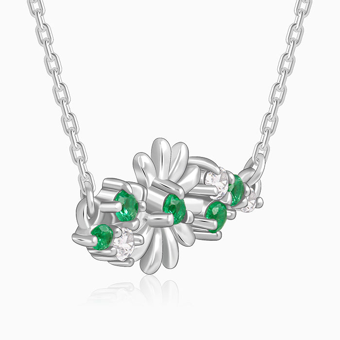 Silver Dreamy Flower Necklace