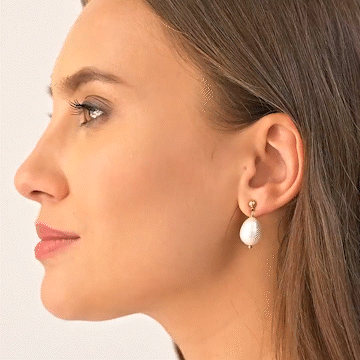 Pearl Drop Earrings