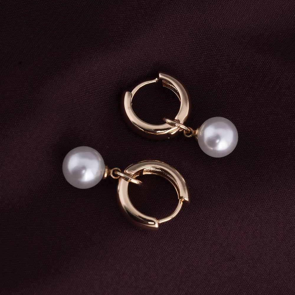 Medium Pearl Hoop Earrings