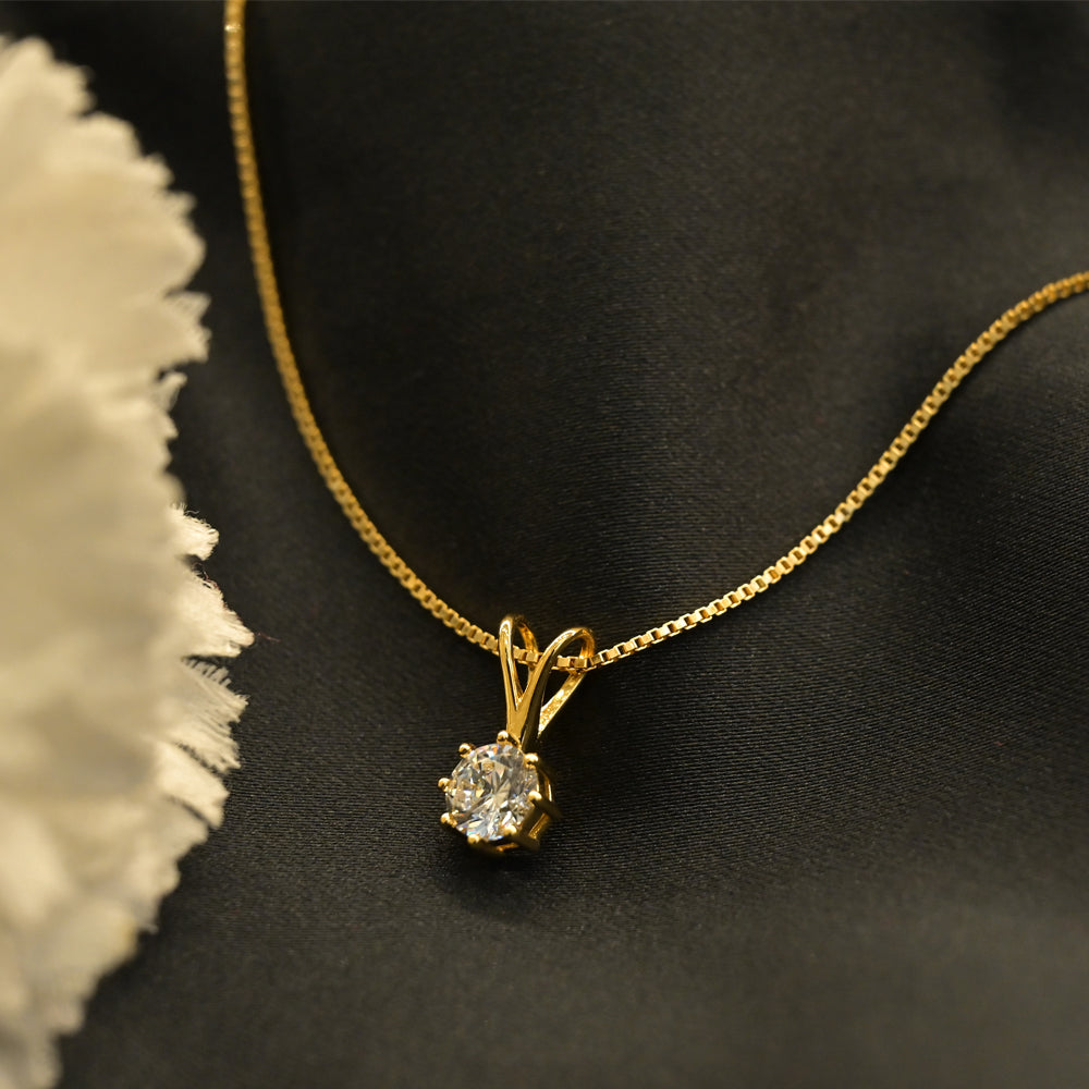 Royal Solitaire Necklace