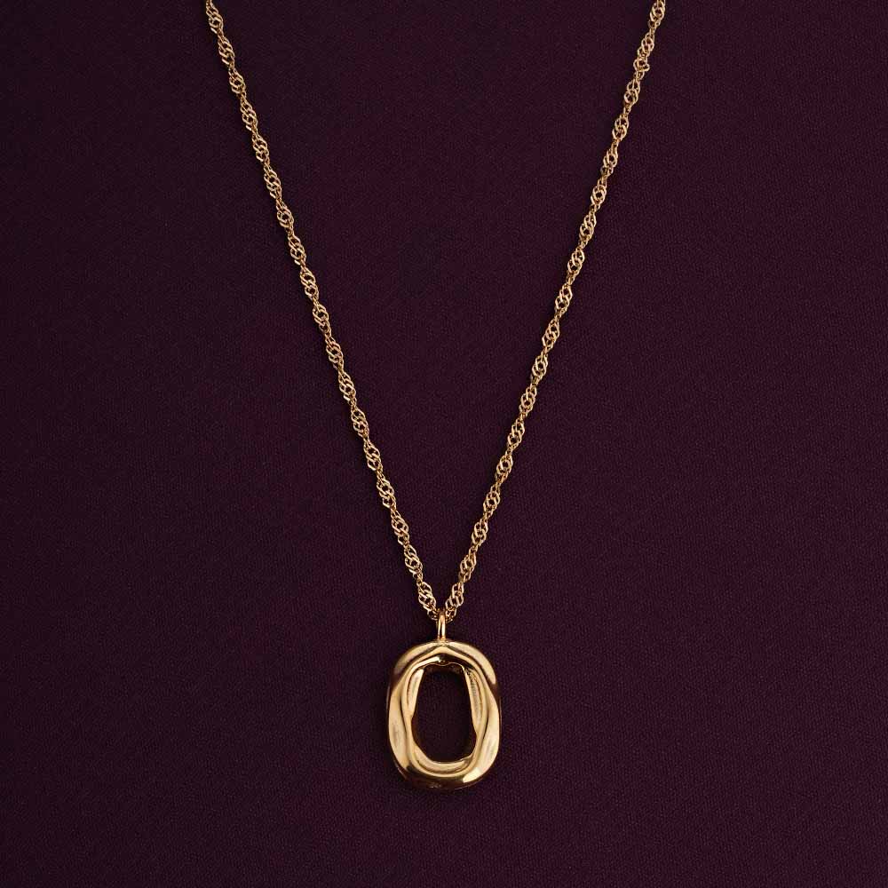 Wobbly Oval Necklace