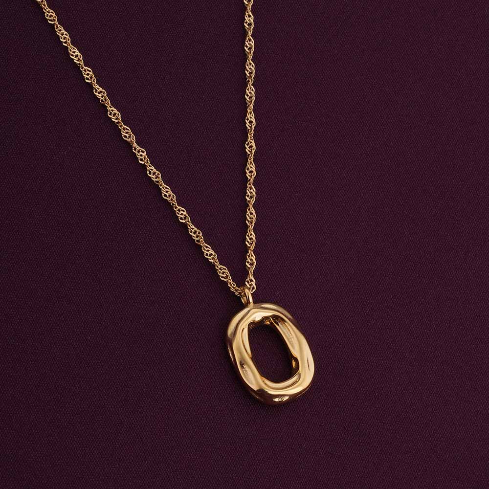 Wobbly Oval Necklace