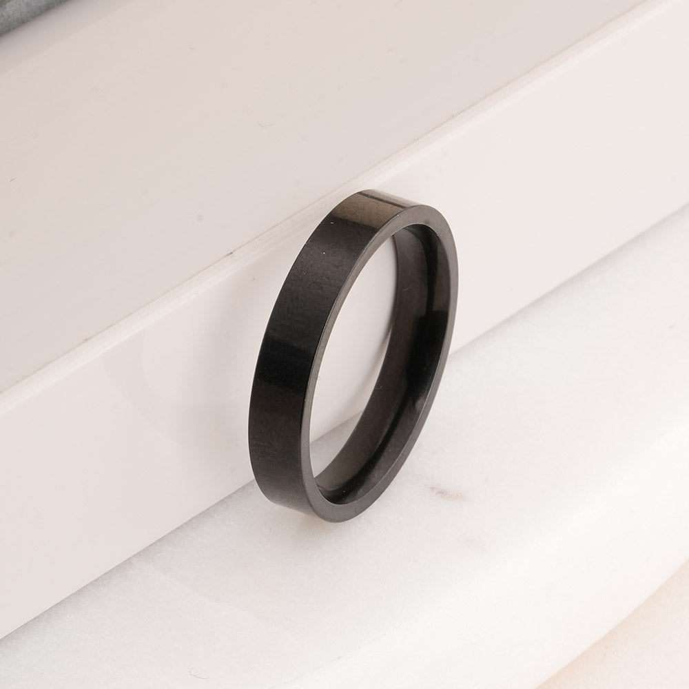 Vintage Black Band Ring