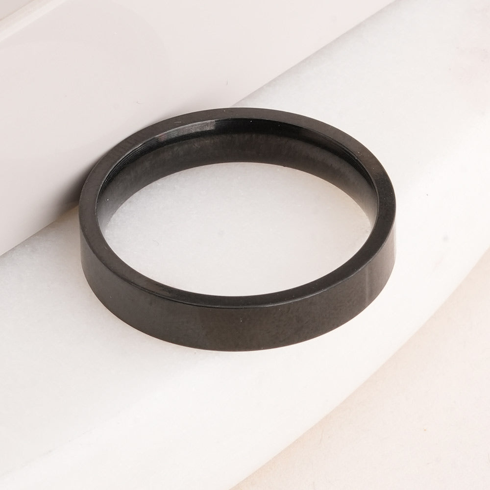 Vintage Black Band Ring