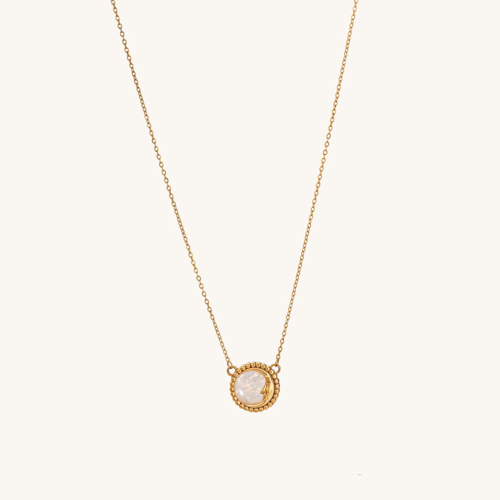 White Round Necklace