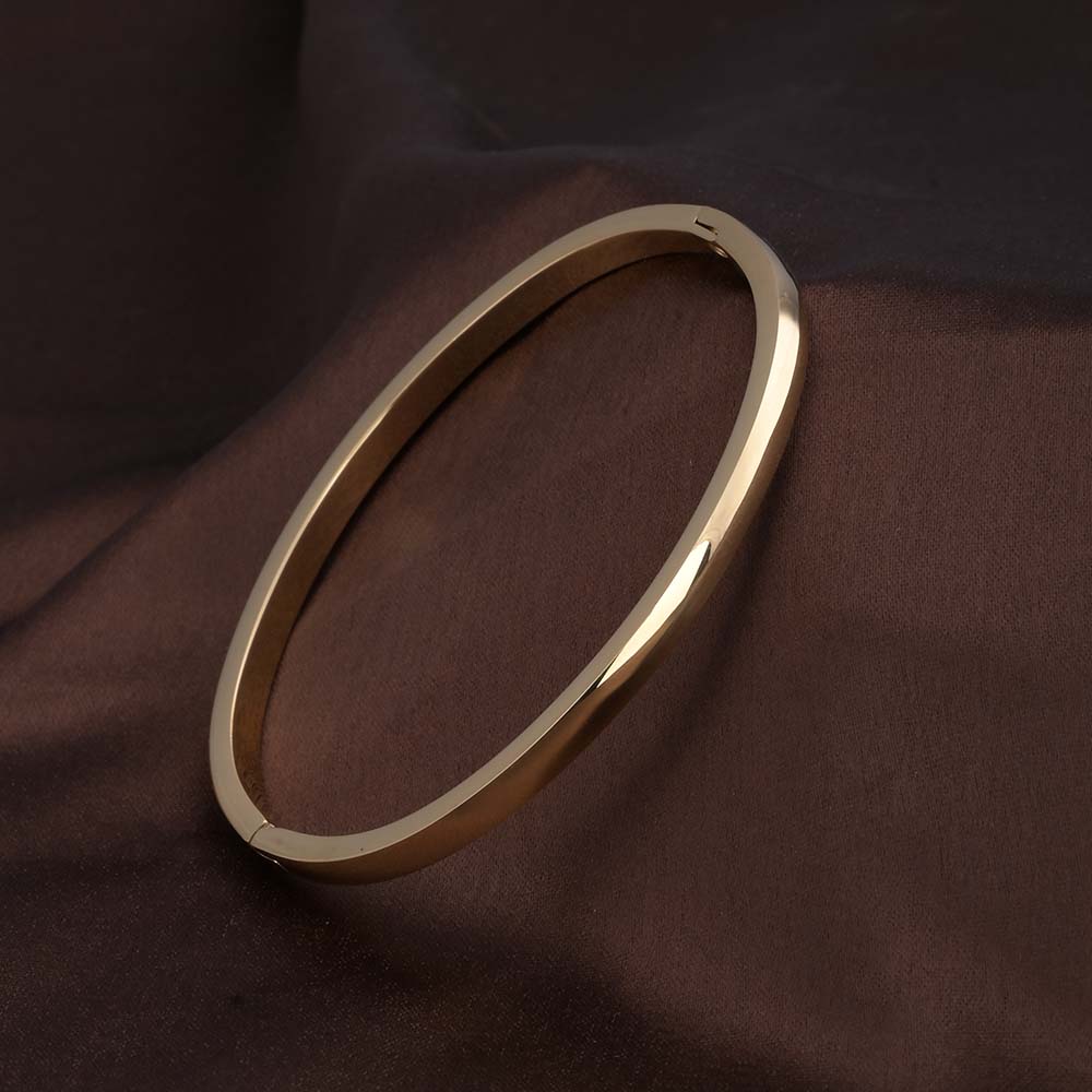 Sleek Simplicity Gold Bangle Bracelet