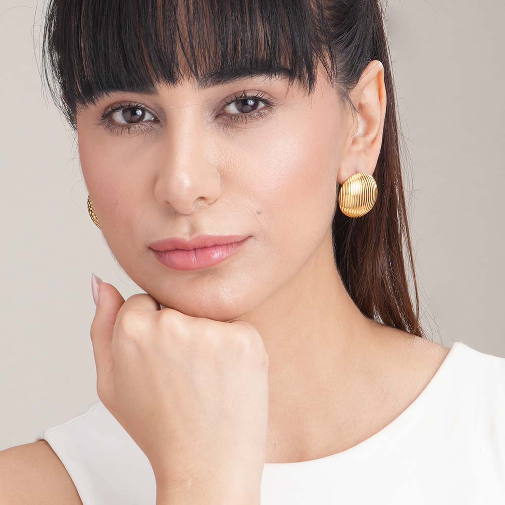 Round Shell Earrings