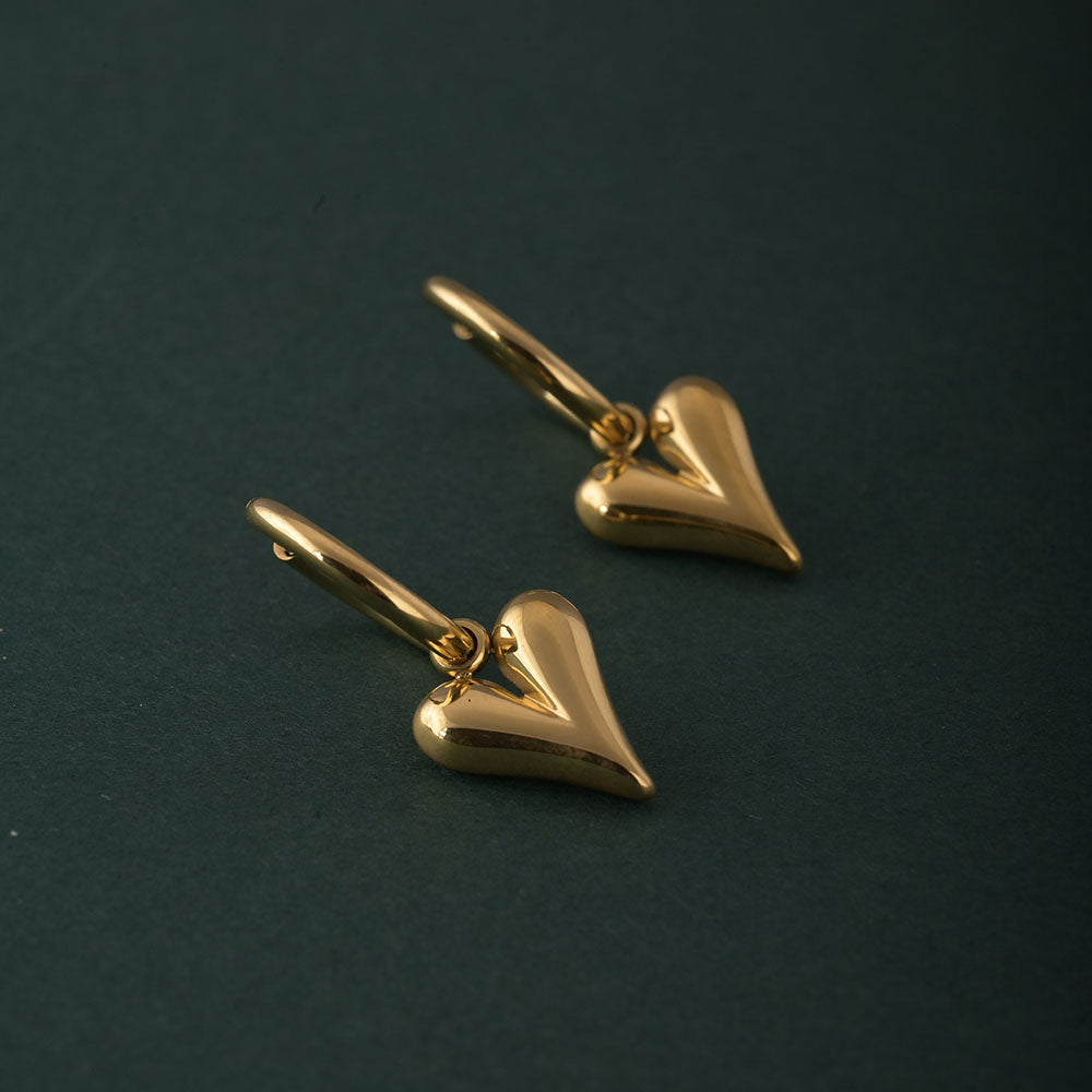 Swaying Heart Earrings