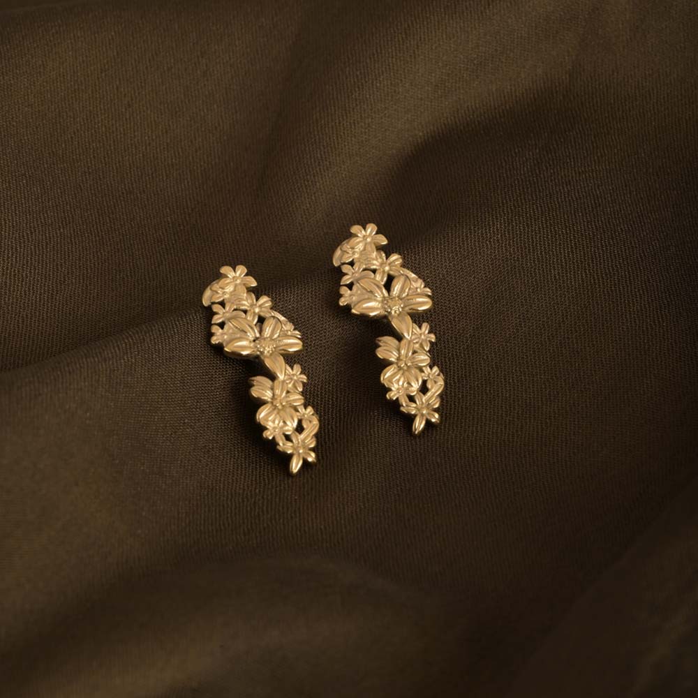 Floral Finesse Earrings
