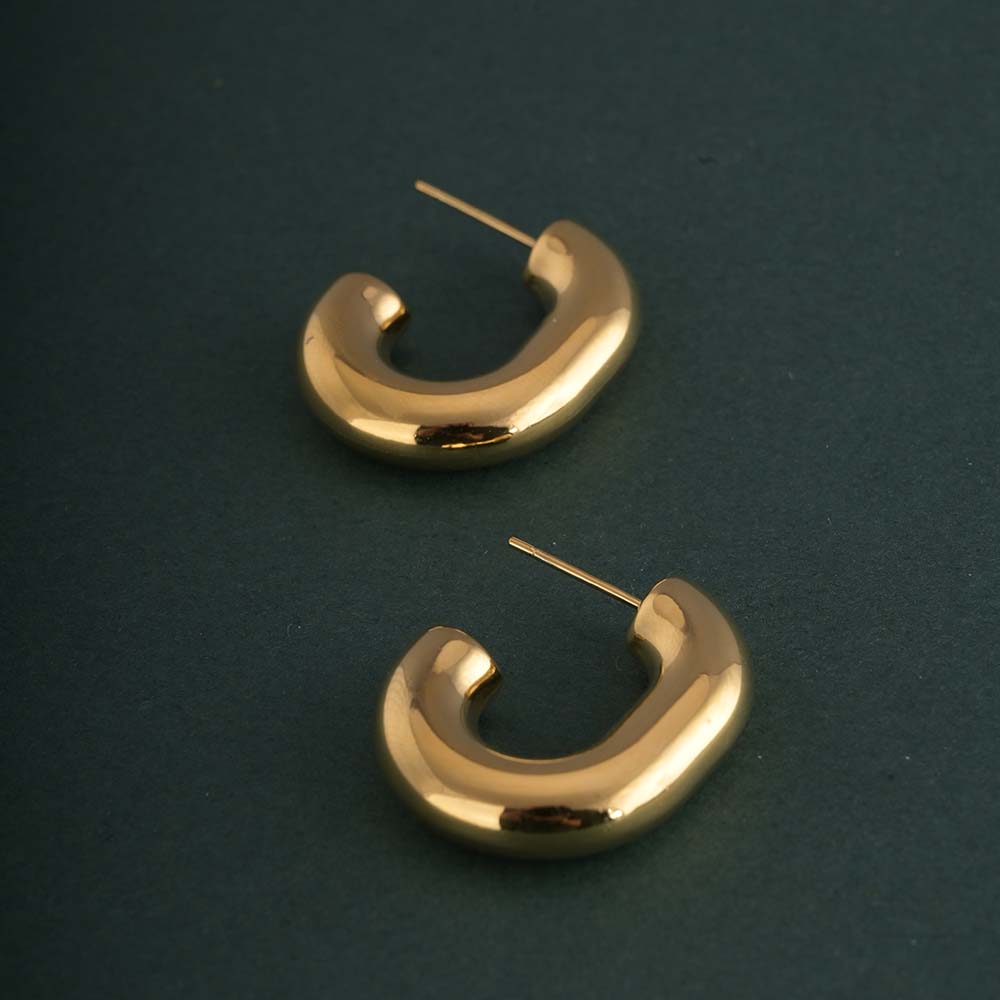 Modern Halo Earrings | Gold