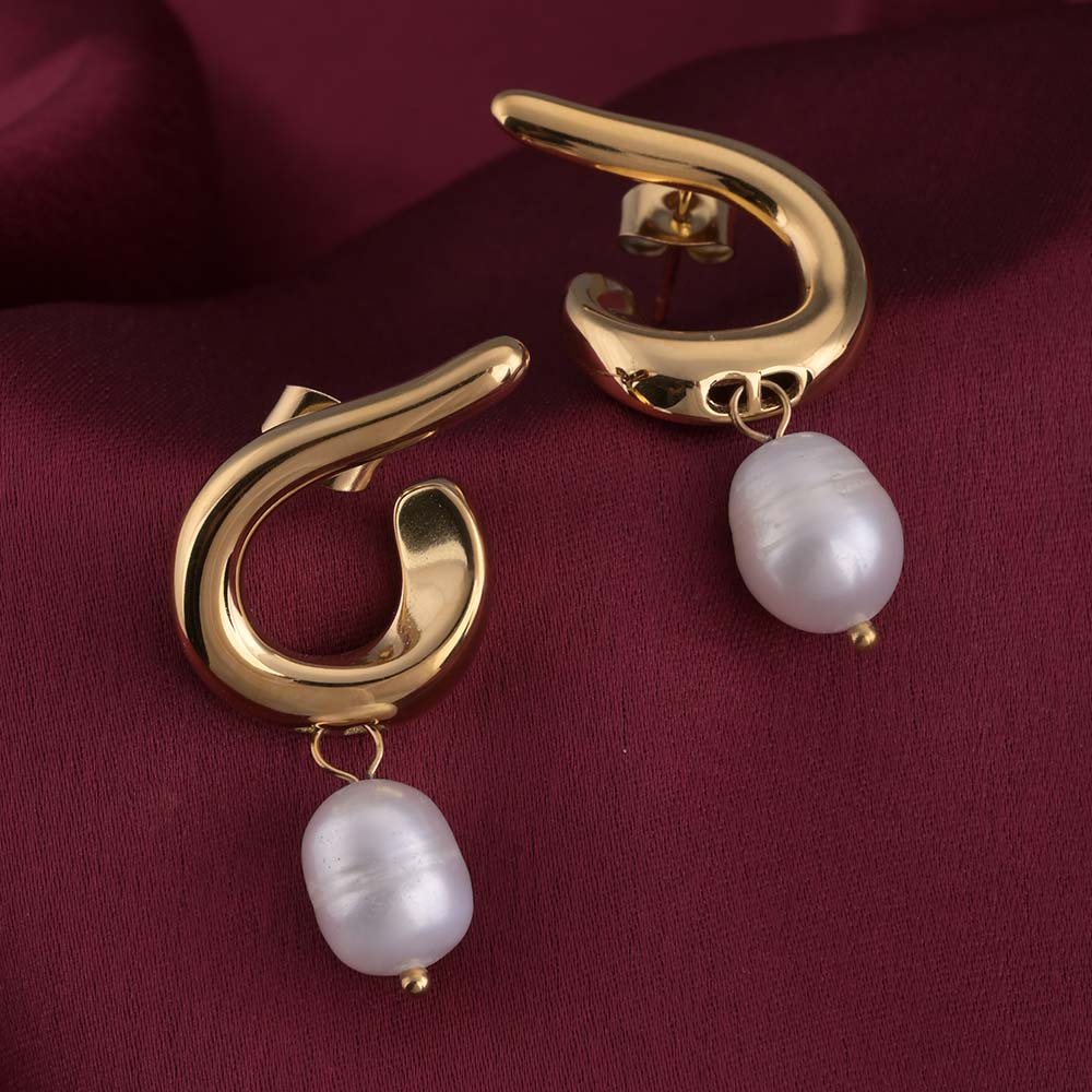 Pearl Rhythm Stud Earrings