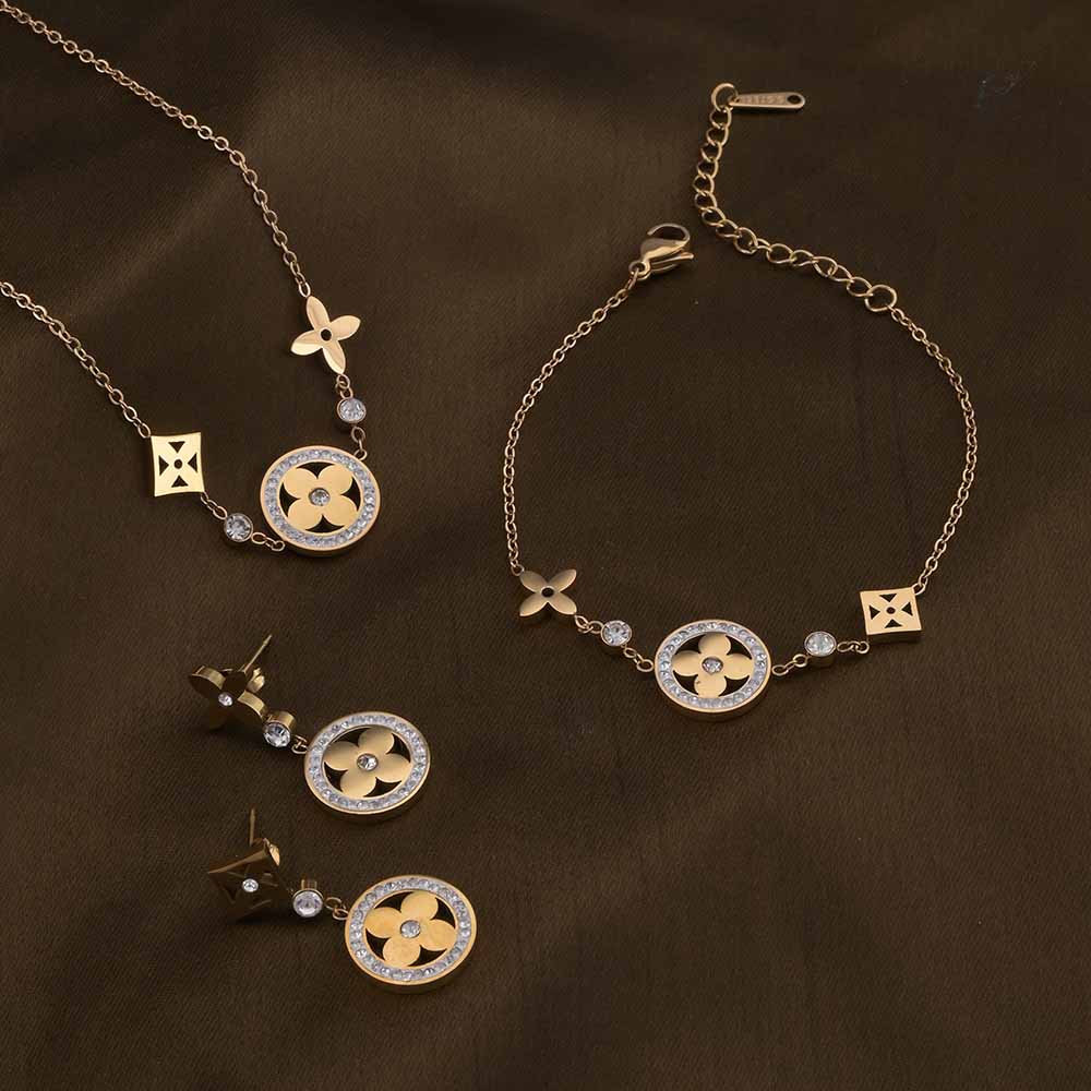 Zircon-Studded Floral Set