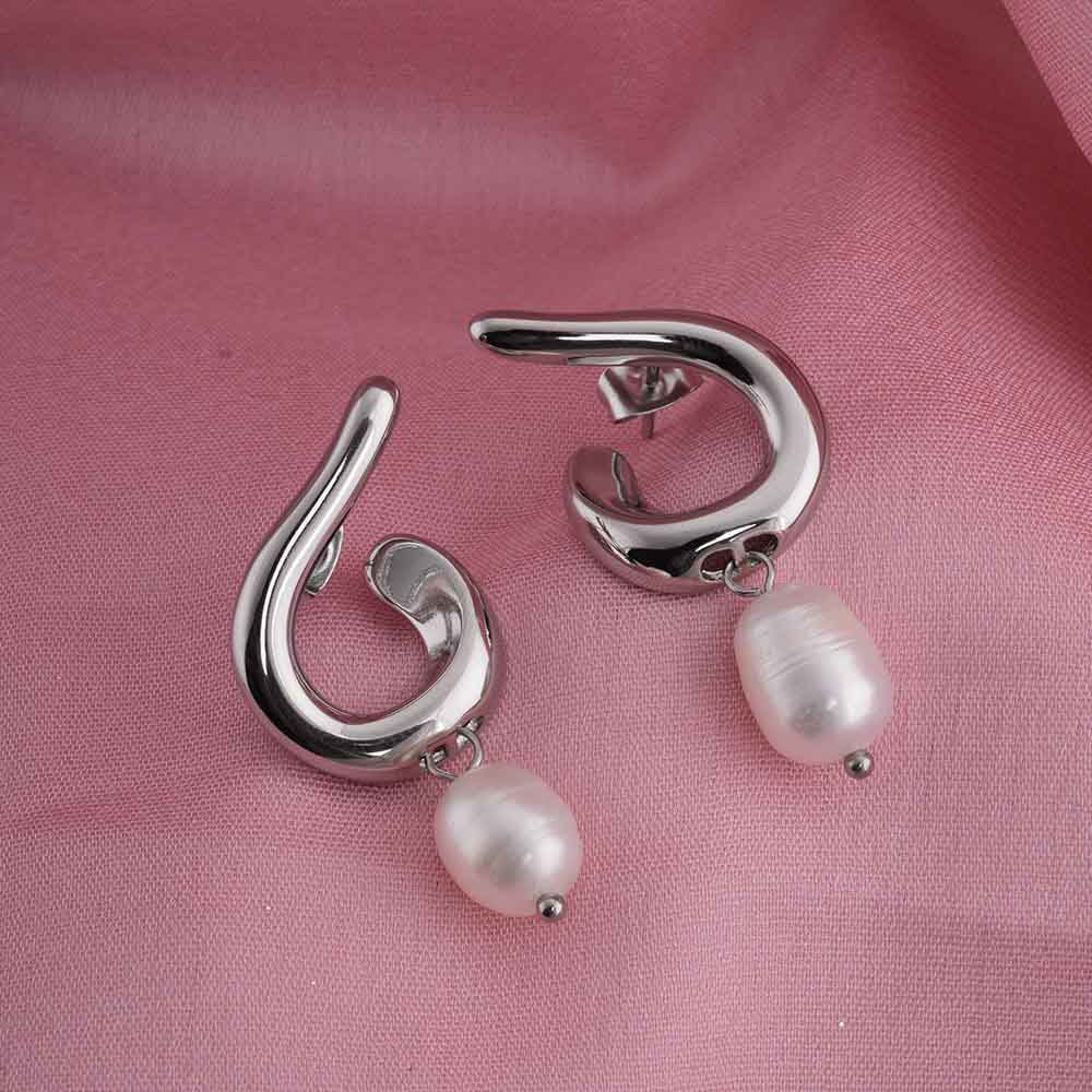 Twisted Pearl Drop Earrings