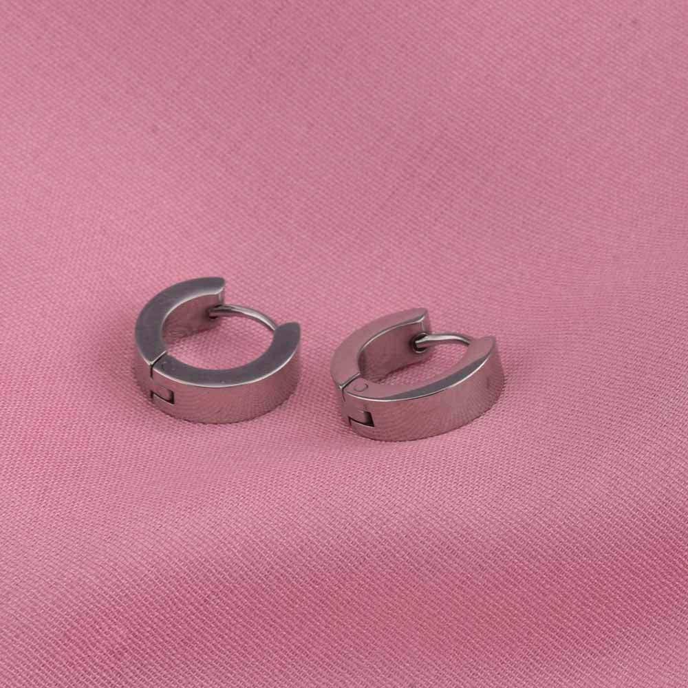 Simple Silver Hoop Earrings
