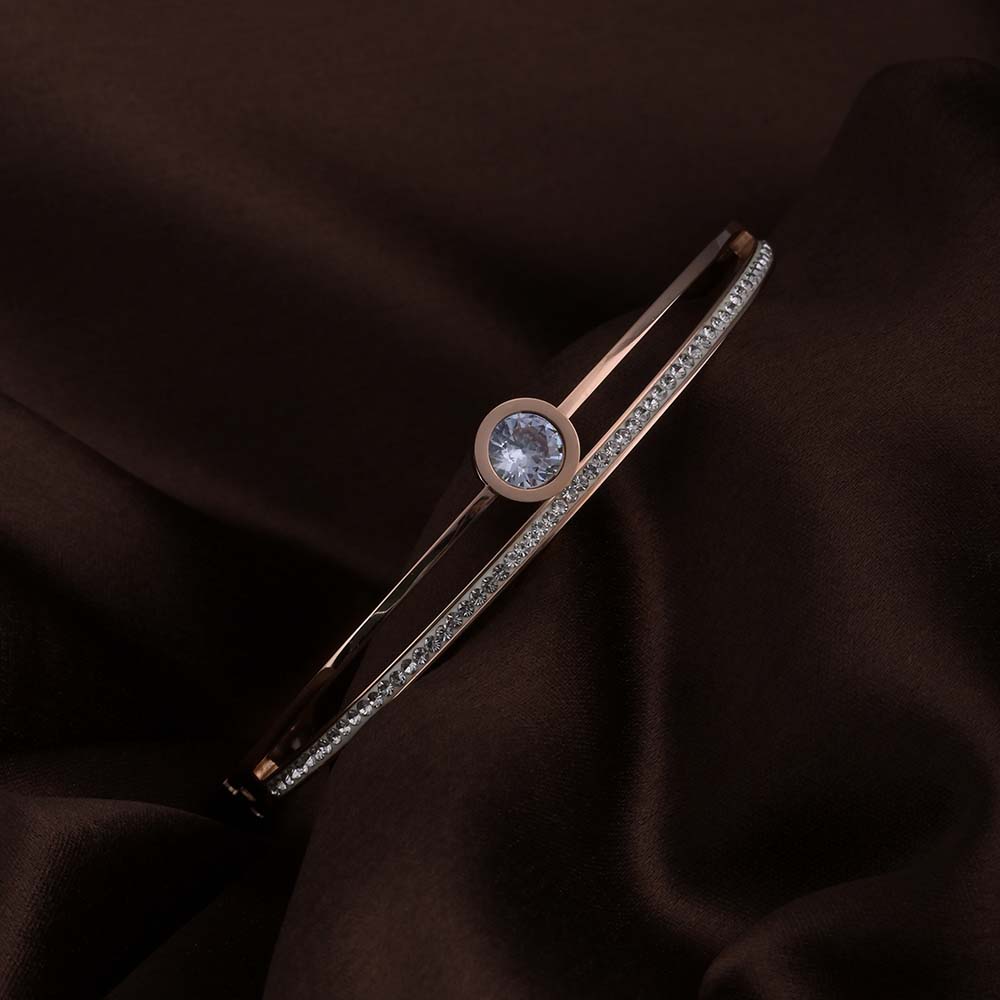 Women's Exquisite 18K Rose Gold-Plated Bracelet with Stones