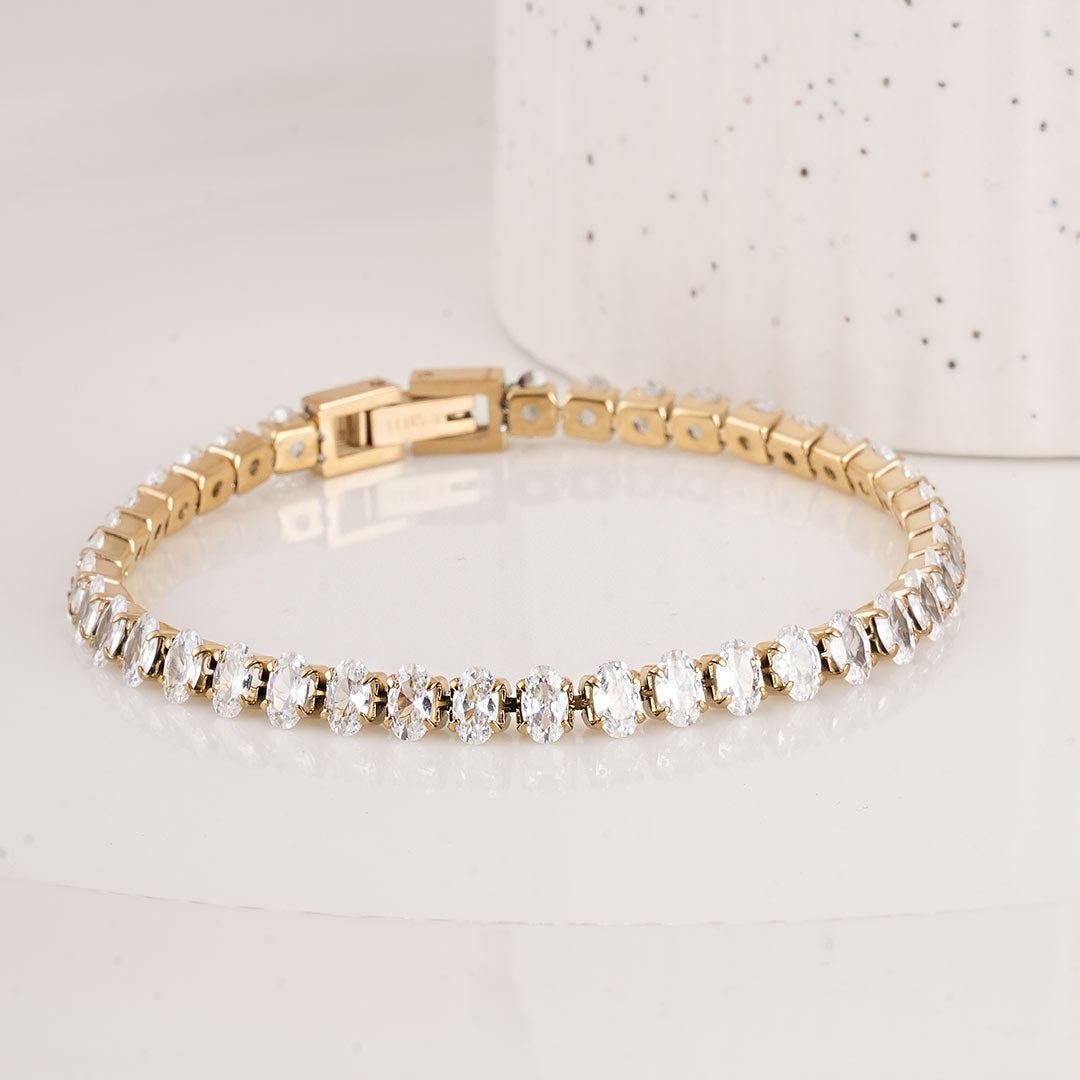 Premium Oval Diamond Bracelet