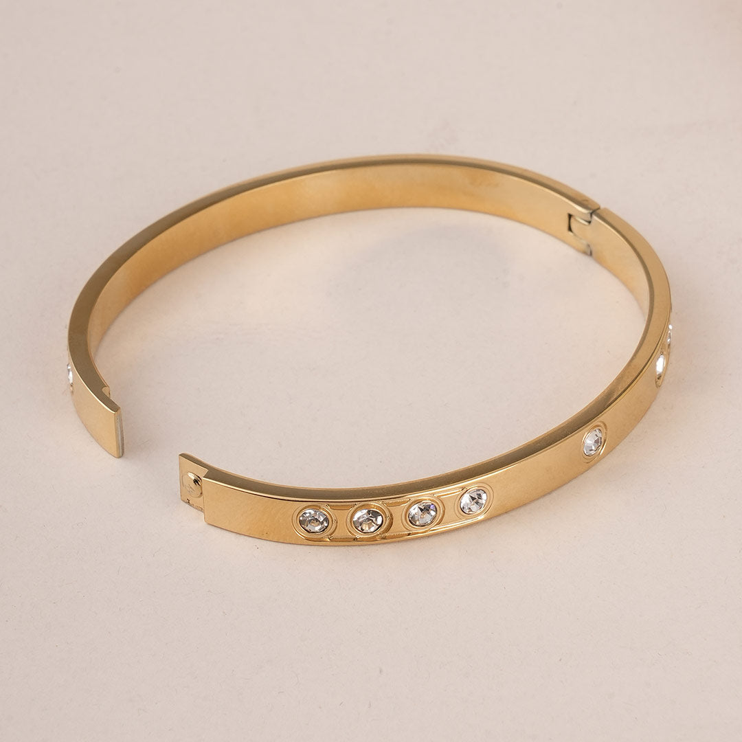 Round Diamond Bangle Bracelet