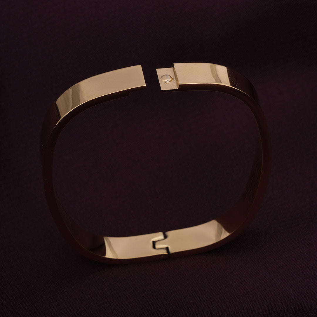 Plain Gold Cubic Bangle Bracelet