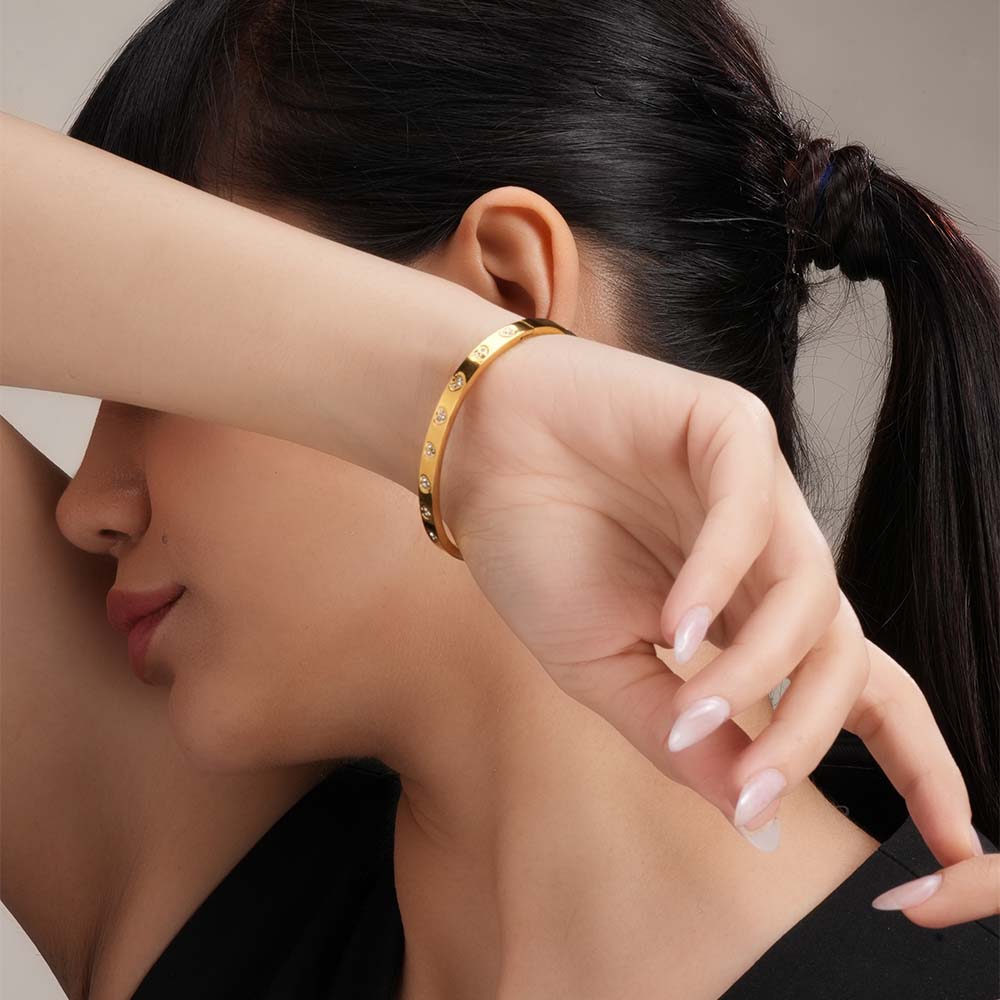Minimal Stones Bangle Bracelet