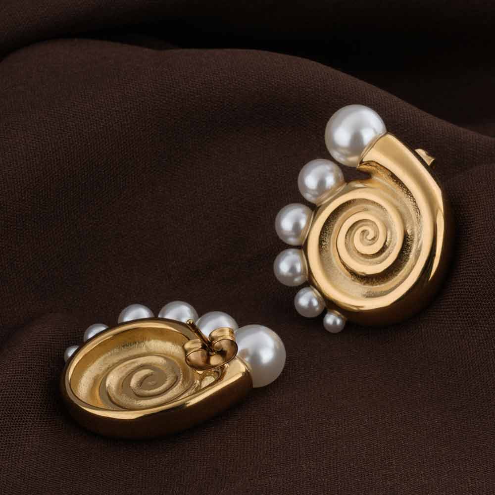 Pearl Snail Shell Stud Earrings