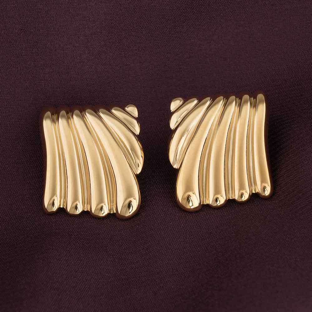 Ribbed Chunky Stud Earrings