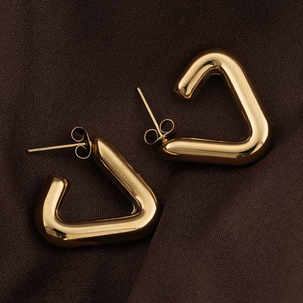 Gold D-Shape Earrings