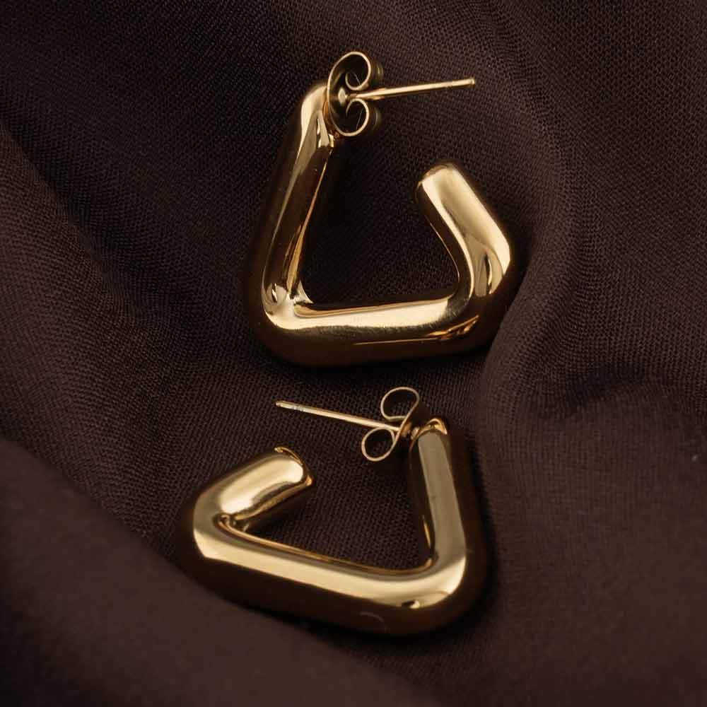 Gold D-Shape Earrings
