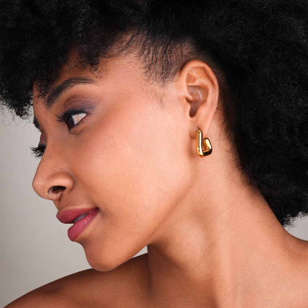 Gold D-Shape Earrings