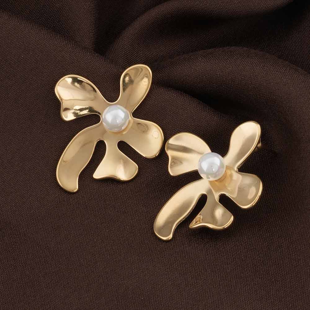 Flower Pearl Earrings