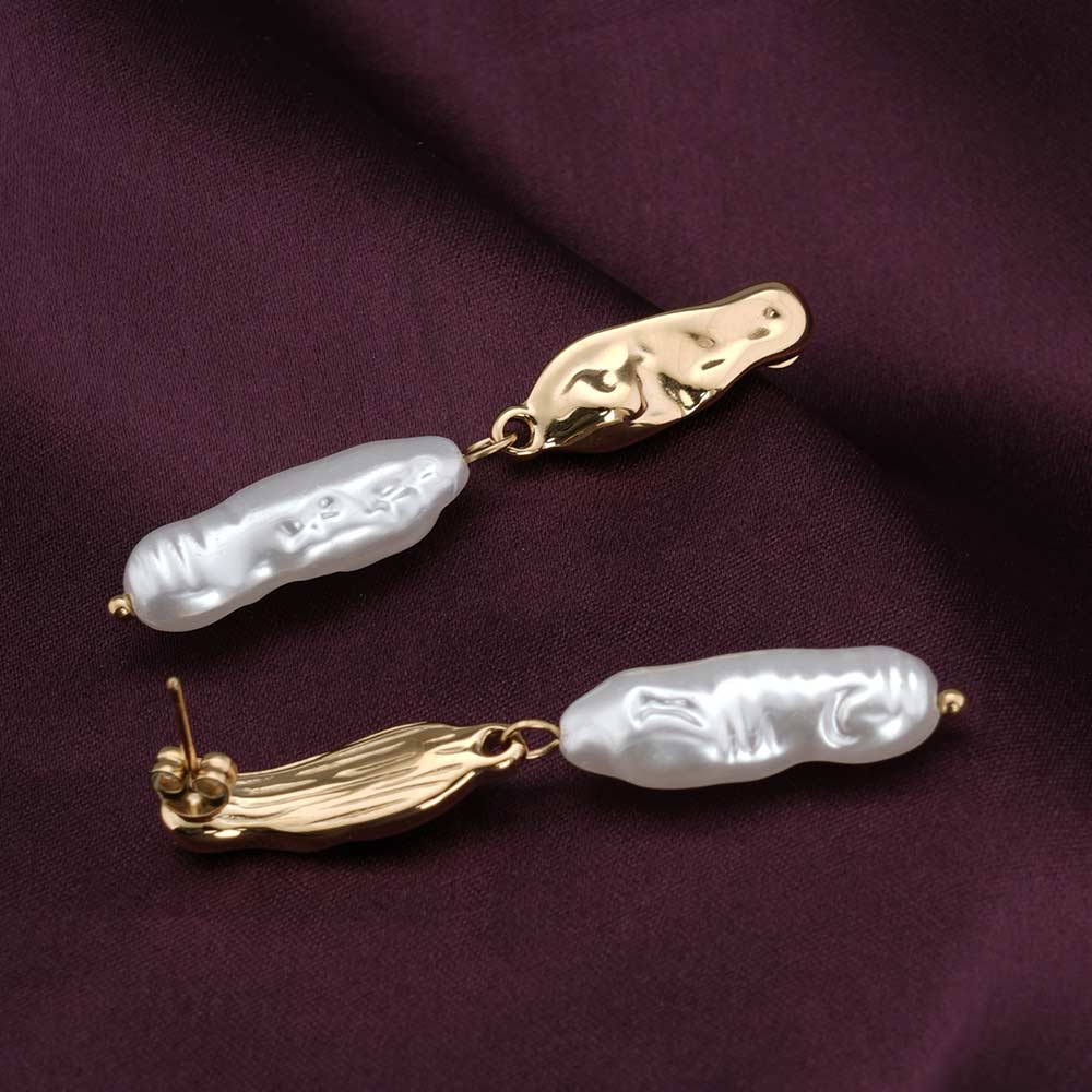 Organic Pearl Earrings