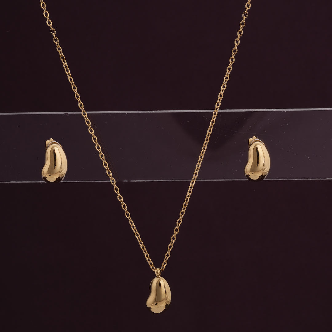 Gold Cashew Jewellery Set