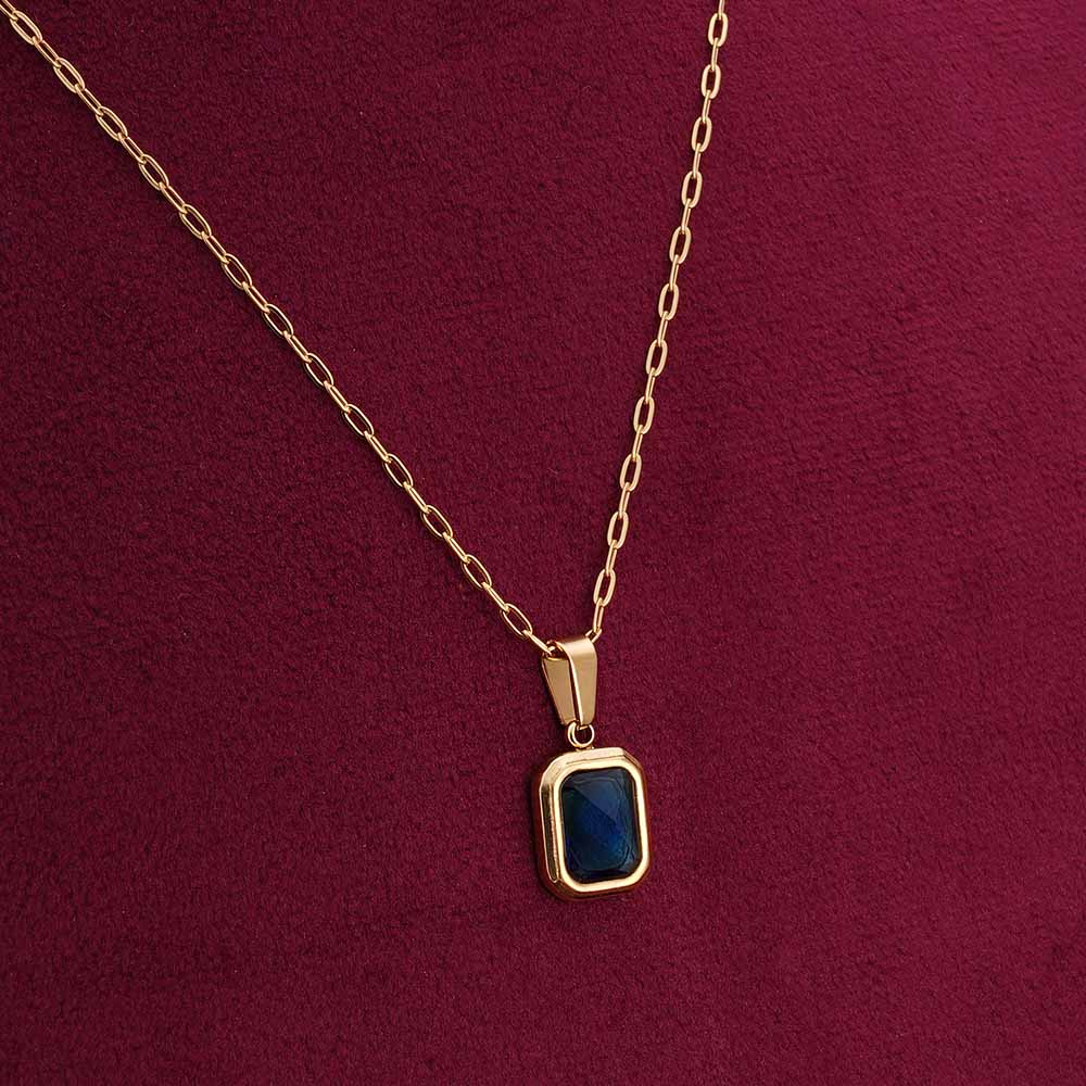Everyday Exquisite Blue Stone Gold Necklace