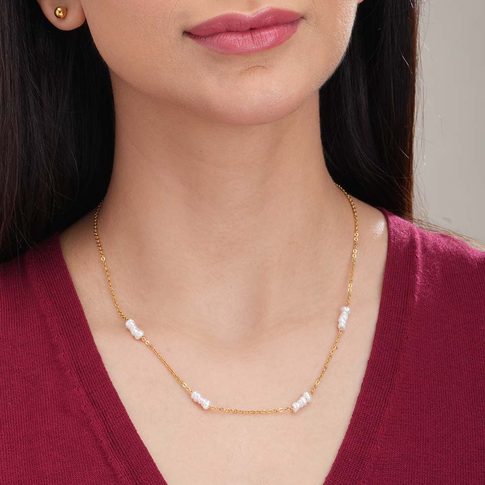 Pearl Clusters Gold Necklace
