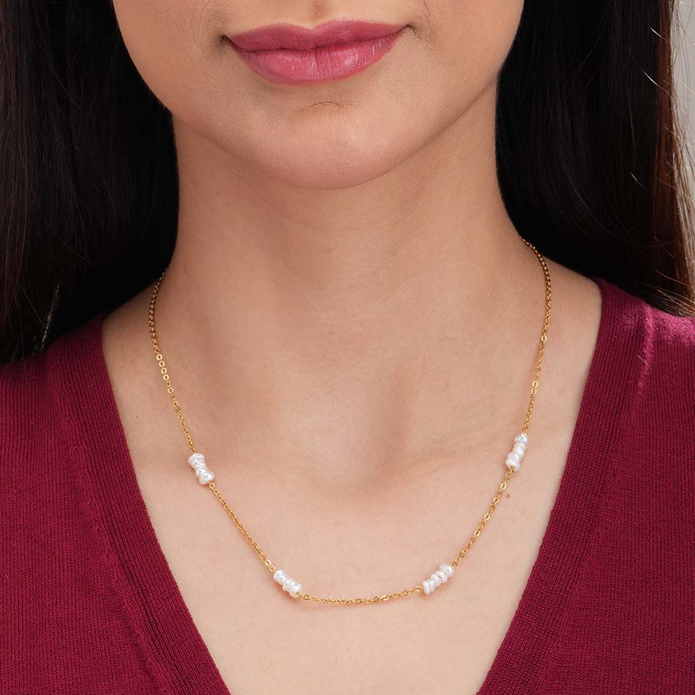 Pearl Clusters Gold Necklace