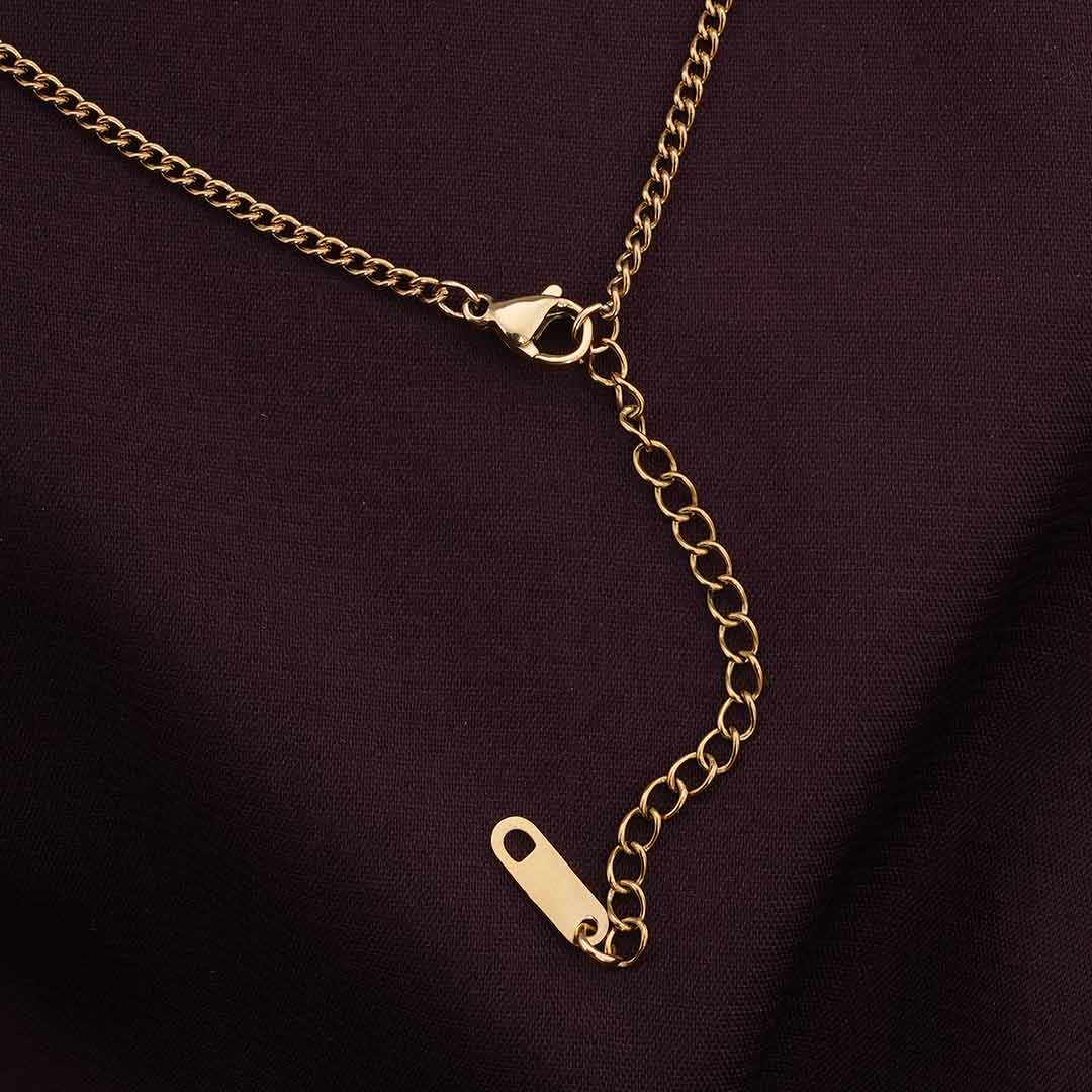 Natural Pearl Gold Necklace