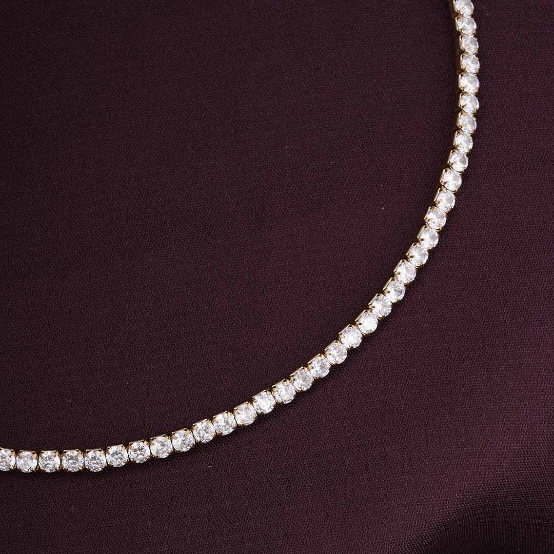 Sparkling Circle Gold Minimal Necklace