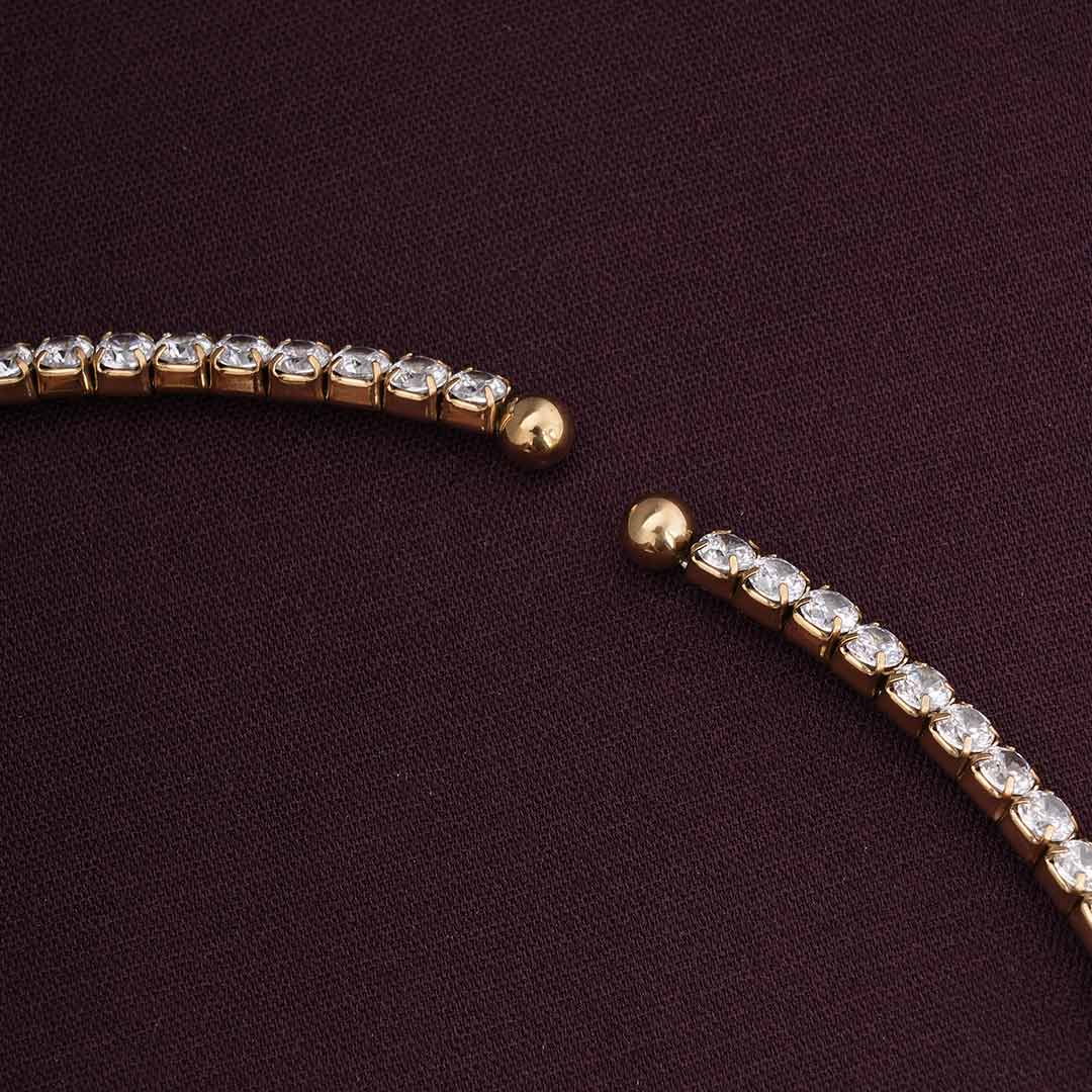 Sparkling Circle Gold Minimal Necklace