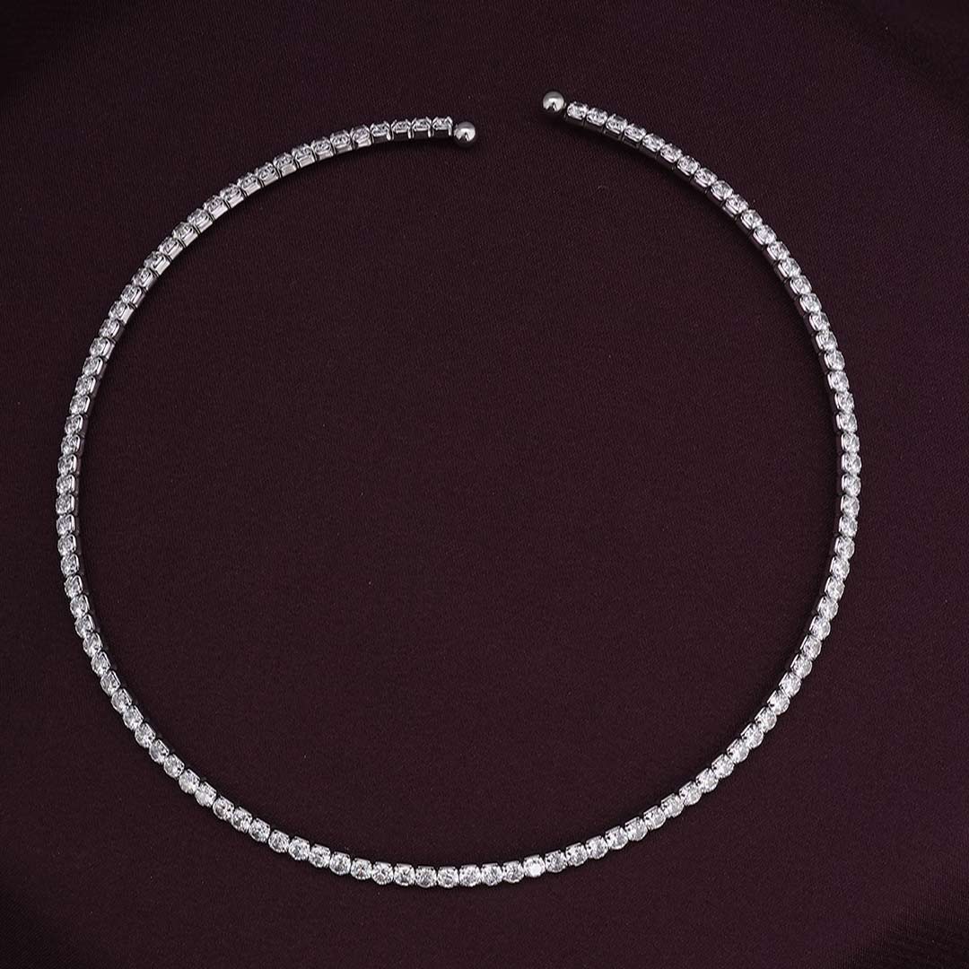 Sparkling Circle Silver Minimal Necklace