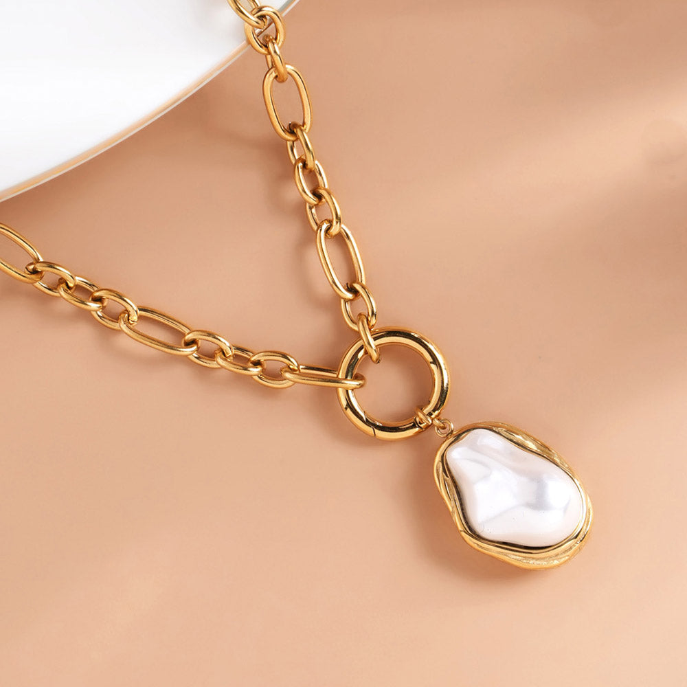 Irregular Pearl Chain Necklace