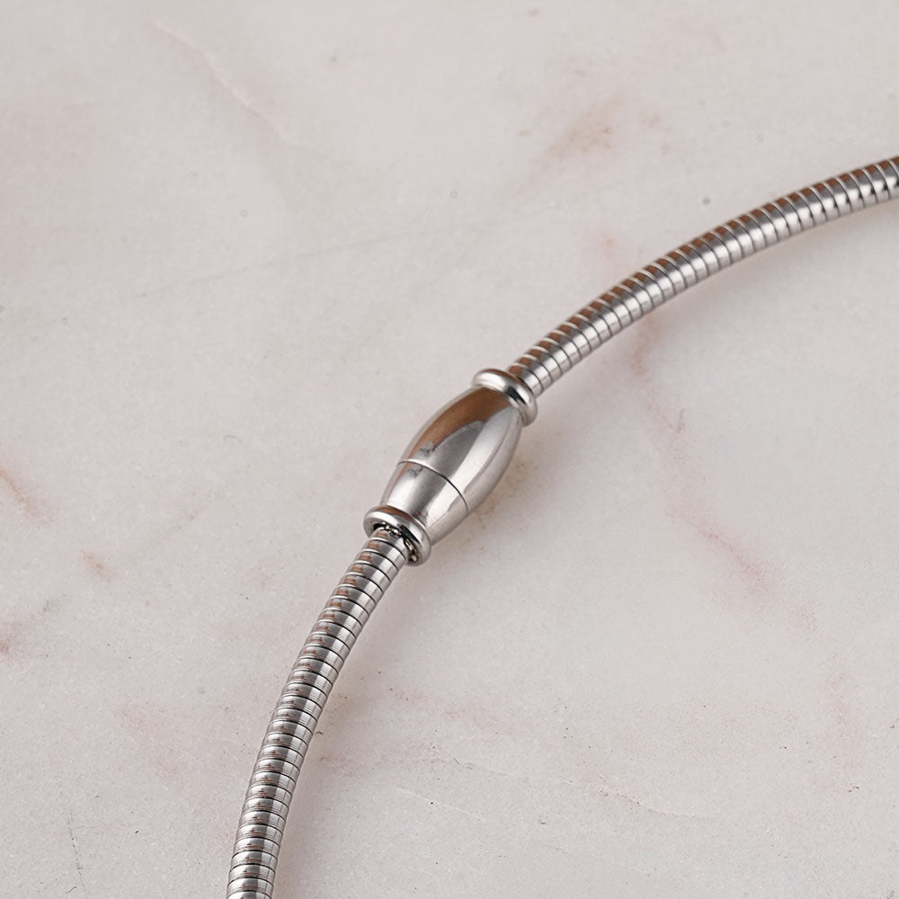 Stylish Silver Ball Choker Necklace