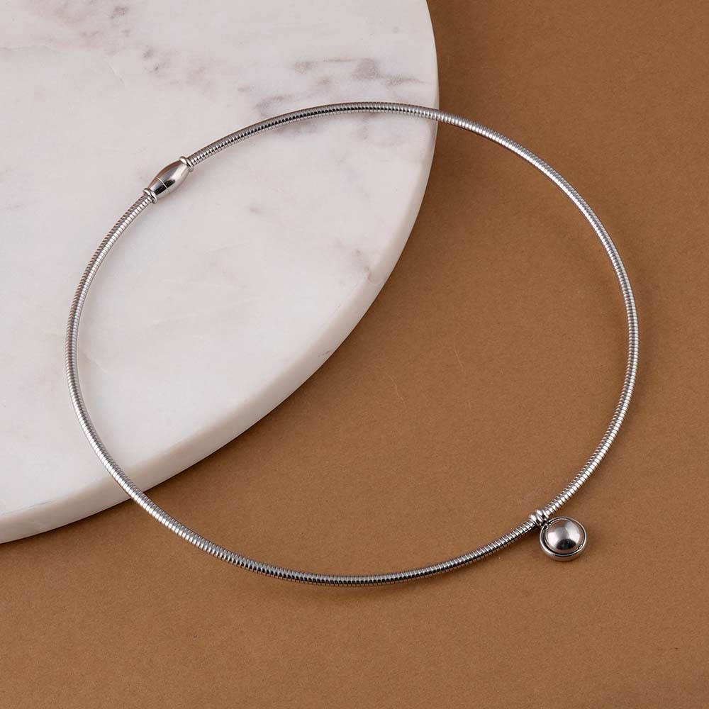 Stylish Silver Ball Choker Necklace