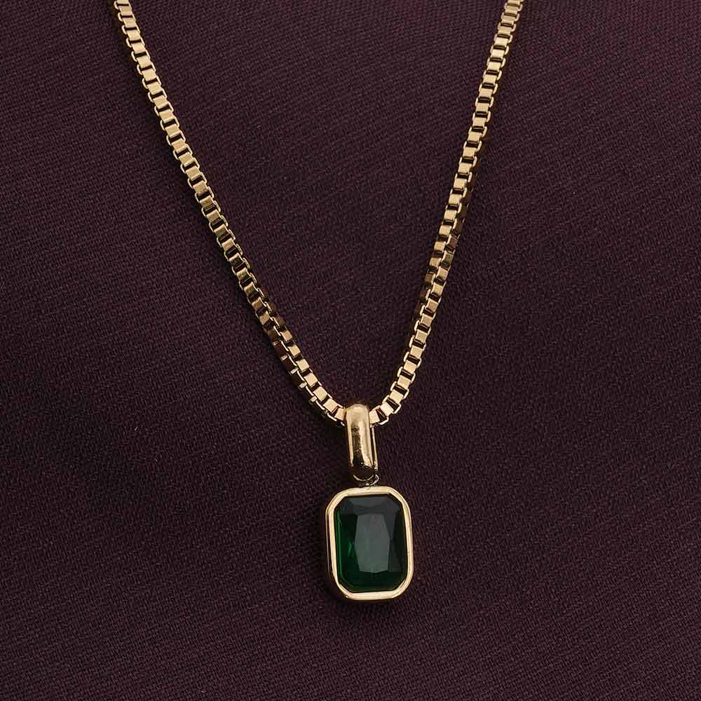 Graceful Deep Green Stone Pendant