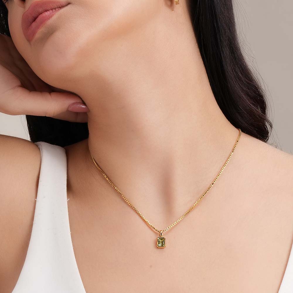 Graceful Light Yellow Stone Pendant