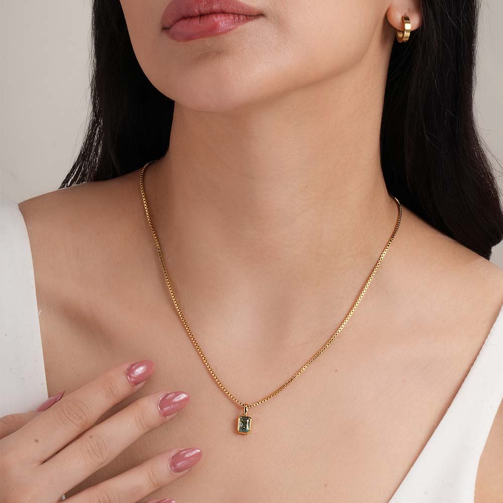 Graceful Green Moonstone Pendant