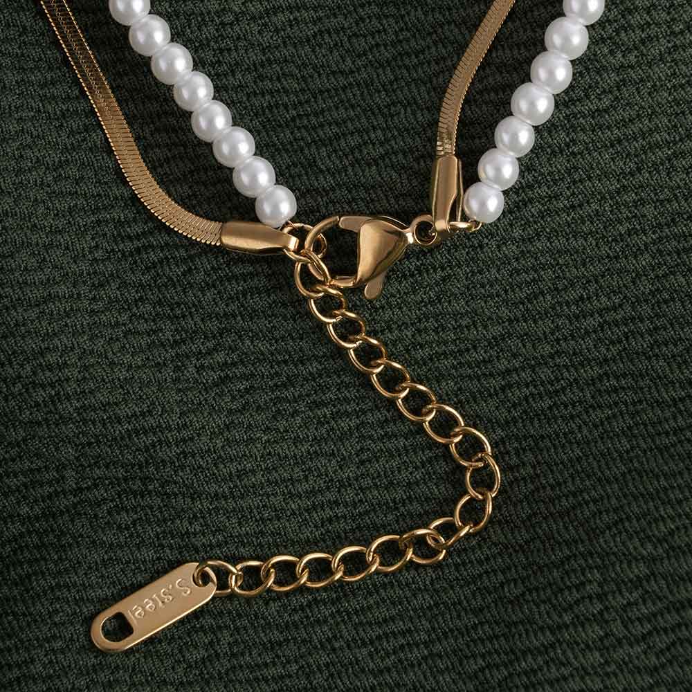 Layered Pearl and Chain Necklace