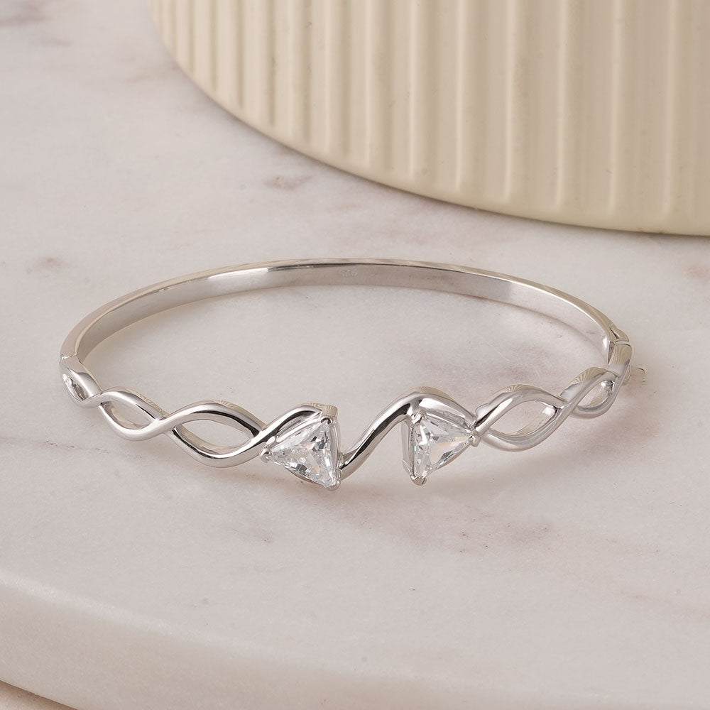 Shine
Station Adjustable 
Bracelet